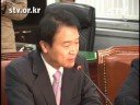정부정책 신속히 이루어져야임태희 정책위의장은 전남지방 택시업계 간담회 결과 정부에서 시행 중인 유가환급금에 대해서 연락이 안가고 그런 것이 있는지 조차도 모르는 상황이었다고 밝히고, 오늘 정부로 하여금 일선 세무서에 즉시 집행될 수 있도록 말씀을 드리고 왔다고 말했다.이어 임 의장은 당에서는 가까운 지역에 출장을 갈 경우는 대중교통수단을 이용하도록 하자고 제안했다.【이현진 news7@stv.or.kr】