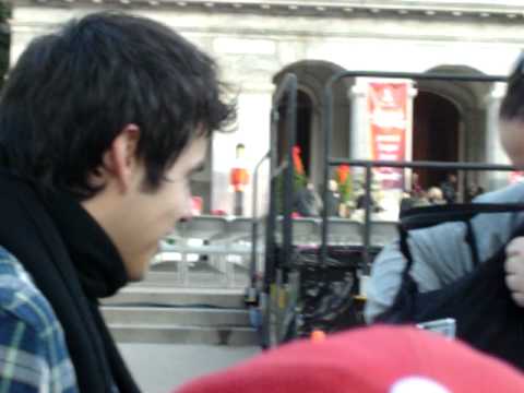 The First Time I met David Archuleta. UP CLOSE VIDEO of David meeting fans!
