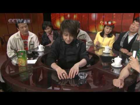 Magician - Some amazing coin magic with a mindblowing final trick.