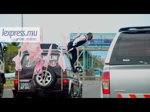 Le Parti Malin fait le clown sur l’autoroute
