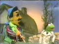 Sesame Street News Flash - The Pied Piper Sesame Street News Flash - The Pied Piper