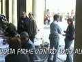 videos de Raccolta firme contro lodo Alfano