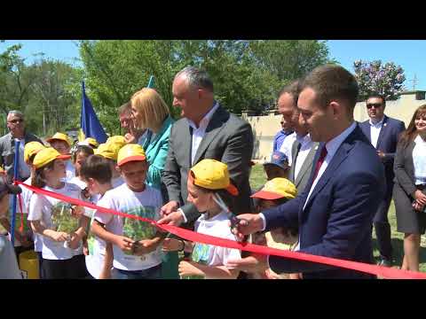 The President took part in the opening ceremony of two sports complexes