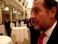 videos de Michel Rolland J'adore le Merlot, e la bionda...