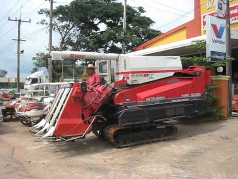 รถเกี่ยวข้าวมือสอง - ขายรถเกี่ยวข้าวMItsuพร้อมระบบไฮดรอลิค เครื่องเเน่น ติดง่าย มีturbo มือสองจากญี่ปุ่น...