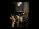 music→『ﾐｭｾﾞｯﾄ娘』華宴「ｱｺｰﾃﾞｨｵﾝ祭り」おかげ様ﾌﾞﾗｻﾞｰｽﾞのSax奏者でｲｰﾘｱﾝ･ﾊﾟｲﾌﾟ(ｱｲﾘｯｼｭ･ﾊﾞｸﾞﾊﾟｲﾌﾟ)やﾃｨﾝ･ｳｨｯｽﾙ, Saxなどの管楽器を担当する金子鉄心。ﾌﾚｲﾚﾌｼﾞｬﾝﾎﾞﾘｰ･玩具利音でもｱｺｰﾃﾞｨｵﾝを担当し、様々なｼﾞｬﾝﾙのﾐｭｰｼﾞｼｬﾝのﾚｺｰﾃﾞｨﾝｸﾞやﾗｲﾌﾞのｻﾎﾟｰﾄをつとめる藤沢祥衣。以上２人からなる鞴家による難波にある「はなのや」でのｱｺｰﾃﾞｨｵﾝ祭り。