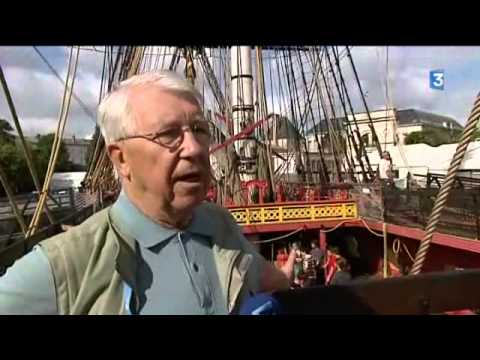 Installation des canons de l'Hermione à Rochefort