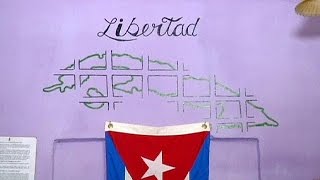 Küba siyasi tutukluları serbest bırakıyor