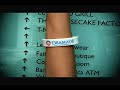 Obama lanza brazalete USB para financiar su campaña.