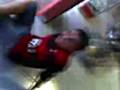 videos de vascaino beijando camisa do FLA