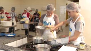 VÍDEO: Abertas as inscrições para o curso gratuito de auxiliar de cozinha