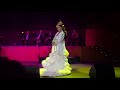 Isabel Pantoja - Capote de Grana y Oro (en vivo) Zaragoza 20/5/11