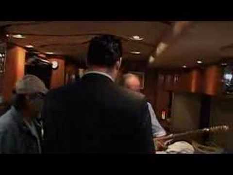 Vince Vaughn's Gift Clip