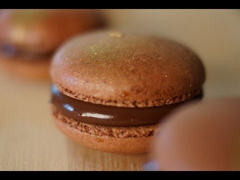 how to fill macarons