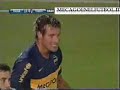 Martin Palermo segna alla Holly e Benji aggrappandosi alla traversa