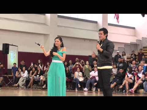 Kim Chiu And Xian Lim (Star Magic All Star Basketball Half Time Show)