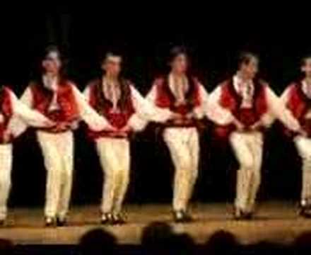 Bulgarian Folklore - Thracian men dance