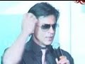 Shahrukh Khan moved to tears by Rajinikanth's support to RA.One