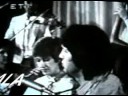 george dalaras with litsa diamanti singing zingouala live in the studio. this song was written by stelios kazantzidis