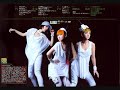 From Album FM S.H.ETracklist:01 早安您好 (Good Morning, Hello)02 我爱烦恼 (I Love Trouble)03 宇宙小姐 (达芙妮广告曲姐妹作) (Miss Universe)04 沿海公路的出口 (Coastal Highway Exit)05 天亮了 (Dawn)06 比你贱 (featuring周定纬) [Cheap Than You (featuring Judy Chou Ding Wei)]07 喜碧夫人时间 (Madam Hebe's Time)08 女孩当自强 (Top Girl年度广告曲) (Nu Hai Dang Zi Qiang)09 安静了 (It's Quiet Now)10 我是火星人 (I'm A Martian)11 612星球 (Planet 612)12 店小二 (Waiter)13 熬夜DJ (All Night DJ)14 月光手札 (Moonlight Letter)15 酸甜 (蒙牛酸酸乳广告曲) - S.H.E／飞轮海合唱 (Sour & Sweet - S.H.E/Fahrenheit)