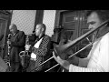 borderhopping - dutch/german open style ensemble
more info www.galleryoftones.com

this composition is inspired by poetry of the russian poet daniil charms. 

eckard koltermann - bcl, comp
paul van kemenade - sax, comp
wolter wierbos - trb
stevko busch - piano, comp
markus conrads - bas
achim kr�mer - drums

rec. april 2008 ingoethe institute amsterdam
dick lucas (audio, www.datarecords.nl)
tom briele (video, www.briele.de)