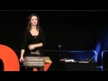 Videothumbnail: TEDxBerlin 2011 "High Energy": Verena Delius - "Don't Be a Boiled Frog - Jump!"