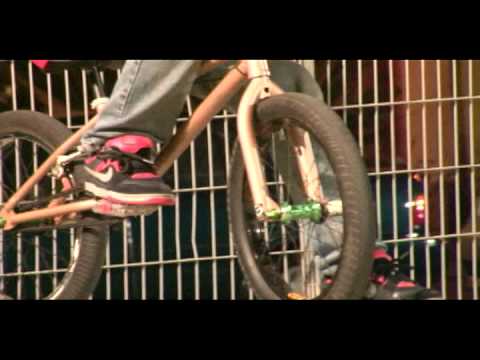 Jason Lopez - Jason Lopez 17 years old bmx promo by 220 Films skate crash.