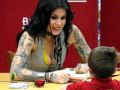 Little Boy show's Kat Von D his tattoo!!