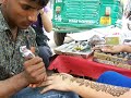 me getting henna  pahar ganj delhi india