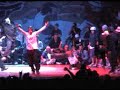 breakdancing,,