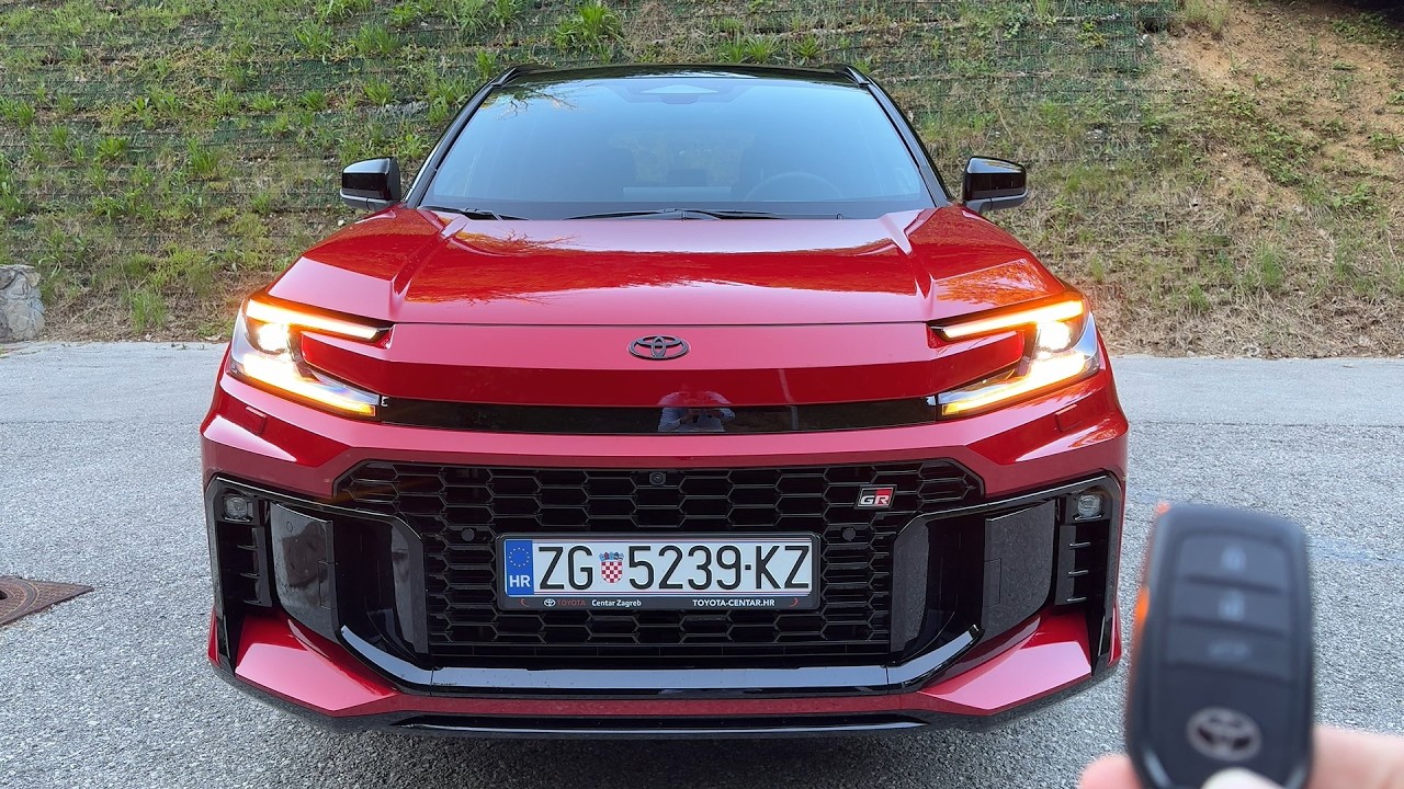 TOYOTA RAV4 GR Sport 2026 (EUROPE) - LED lights, DIGITAL COCKPIT views & indicators