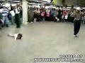 Child get kicked in the head by a Breakdancer! Child get kicked in the head by a Breakdancer!
