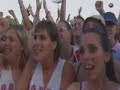 robbie williams   let me entertain you   live  knebworth  