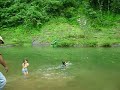 LA CABRA ALBINA EN PASADIA 4X4 EN EL RIO 111.AVI