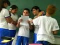 woody gabriela e karol cantando