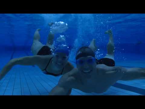how to fit swim goggles