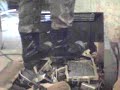 Machacando una tele 1