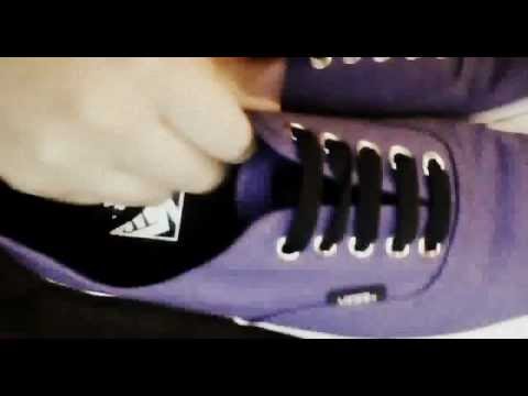 how to wear purple vans