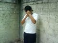 la patisa hacia un emo
