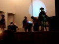 bailando huaylarsh!