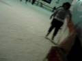 Patinando por una hermana (?)