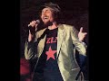 ornella vanoni duetta con i + grandi della musica italiana ramazzotti baglioni mannoia mina morandi e in questo pezzo canta con jovanotti nella canzone 