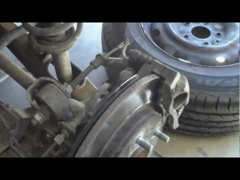 2009 Dodge Journey – Replace Rear Disc Brake Rotor and Pads
