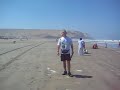 en la playa asia a 100 km. al sur de lima. haciendo hora luego de la carrera asia 5 km. organizada por perurunners y auspiciada por herbalife entre otros.