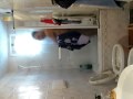 siempre hay que poner s3guro en el ba_o..avi