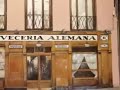 Tabernas, tascas y otras fachadas del viejo Madrid