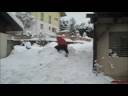 nach vier tagen schneefall haben wir das hotel frei geschaufelt. okay, einige mehr, andere weniger :-)