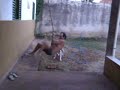 BRINCANDO C A NINA