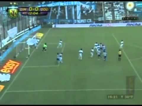 Gol de Nicolás Sánchez a Gimnasia y Esgrima