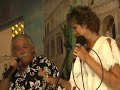 Deb and Einstien sing \"I Got You, Babe\"